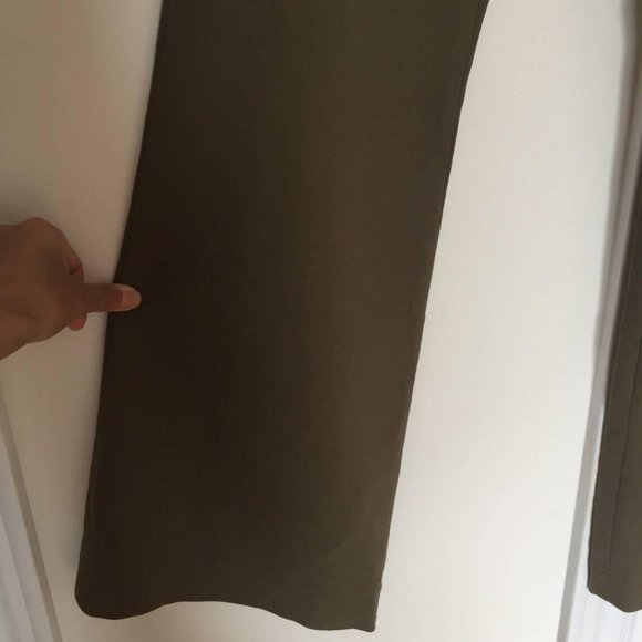 Olive Green Flare Pants - L (but M in US sizing? Pls read) - Picture 5 of 9
